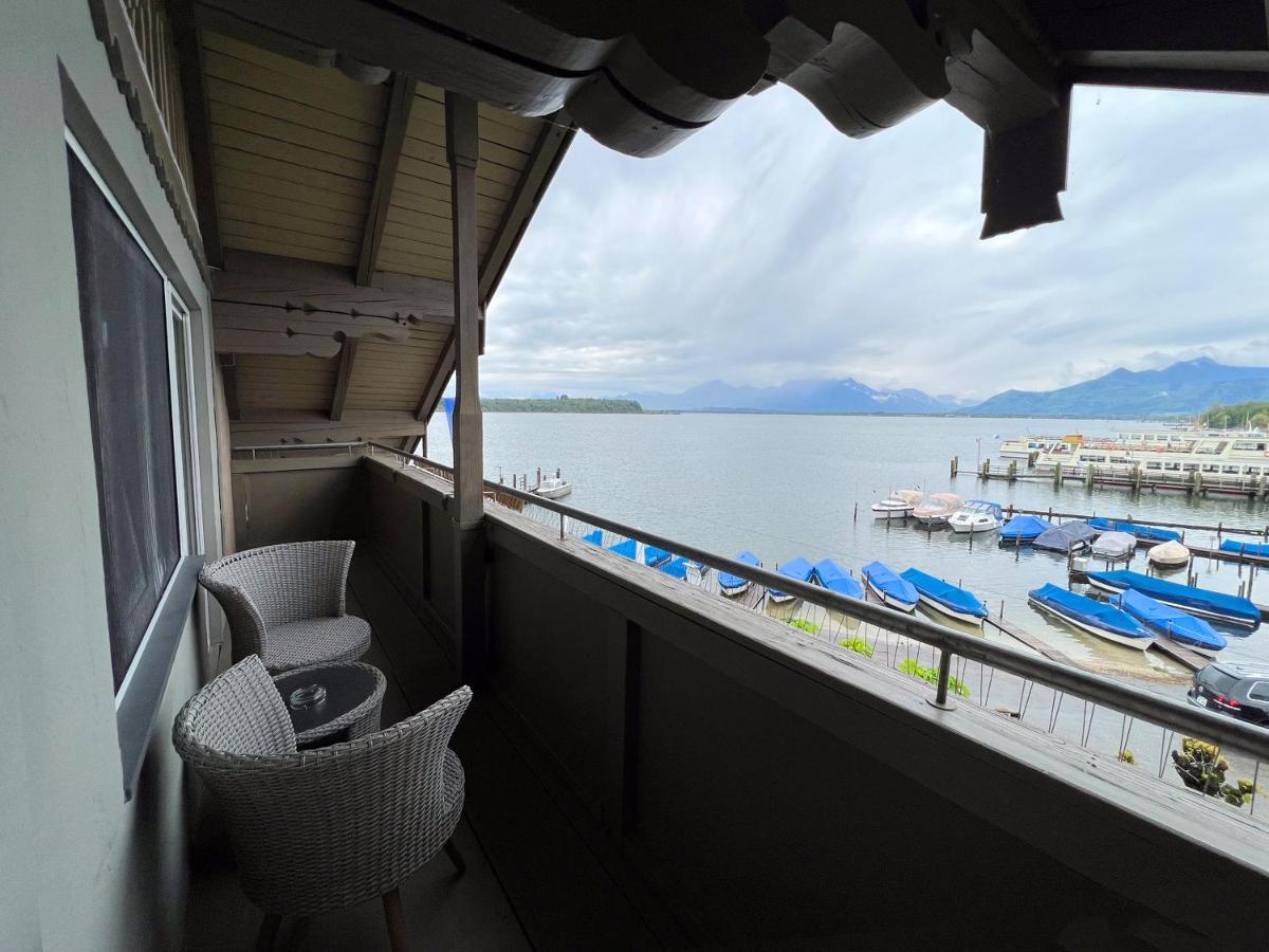 Sieben Zimmer Am See 基姆湖畔普林 外观 照片