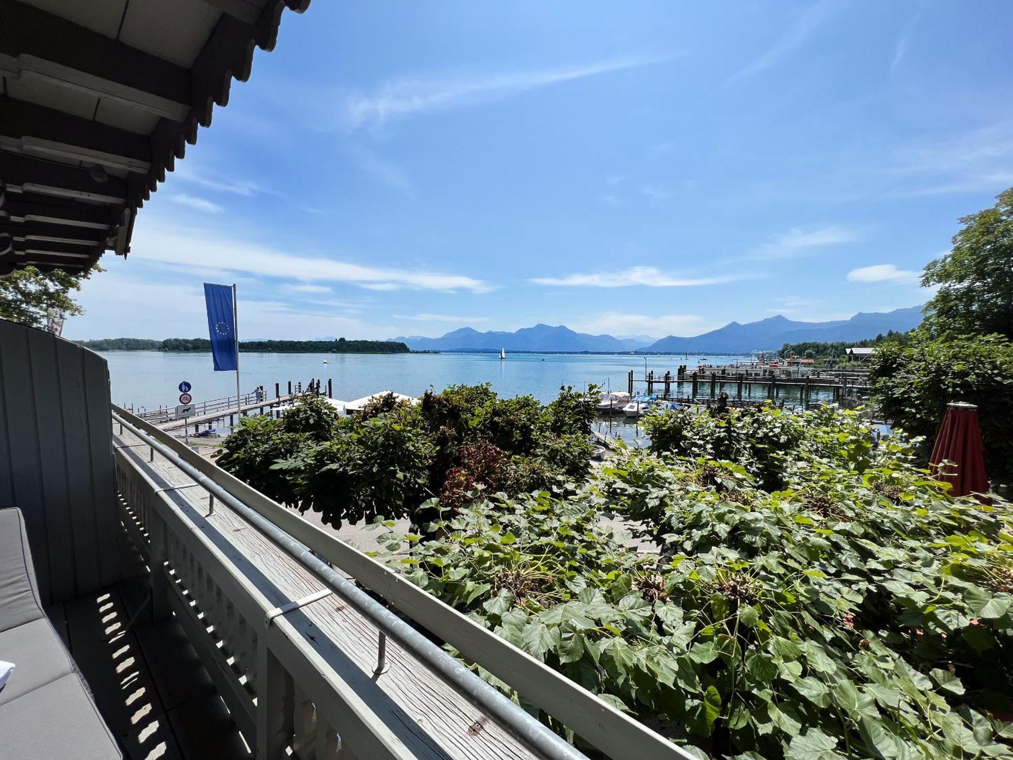 Sieben Zimmer Am See 基姆湖畔普林 外观 照片